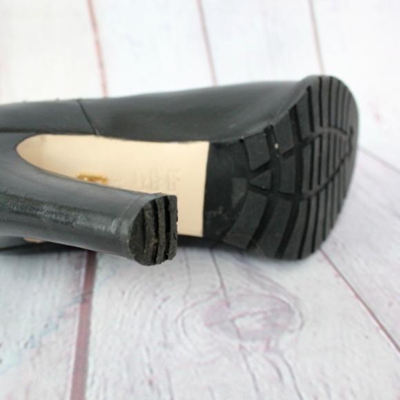 High heel black leather boots - Picture 5 of 5